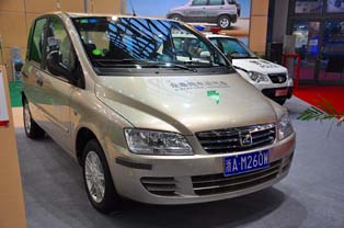 Zotye Langyue EV. Top speed of 120kph or more, with travelling distance on one charge of 200km at a constant speed of 60kph.