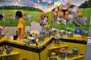 Various motors of Hanshin Electric. Aims to capture growing demand of electronics.
