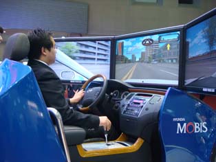 Hyundai Mobis simulator offering hands-on experience of the latest technology
