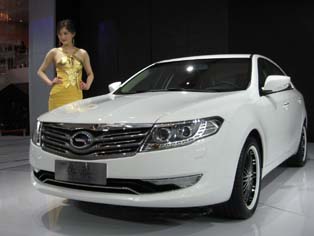 GAC’s first independent-brand passenger car model Chuanqi uses the initial letter G of the company’s name as brand logo.
