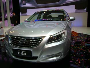BYD’s i6, world premiere model
