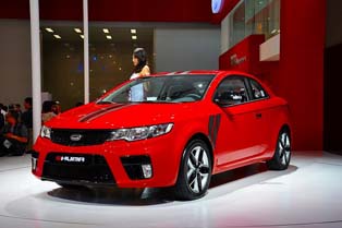 Kia Shuma