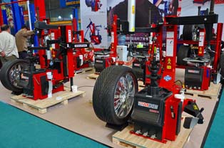 Tire changing equipment of Shanghai Xianghong