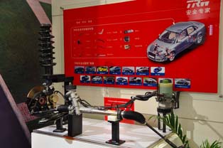 Replacement steering system parts displayed by TRW゚