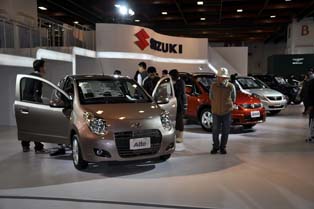 Import-only models at the Suzuki booth
